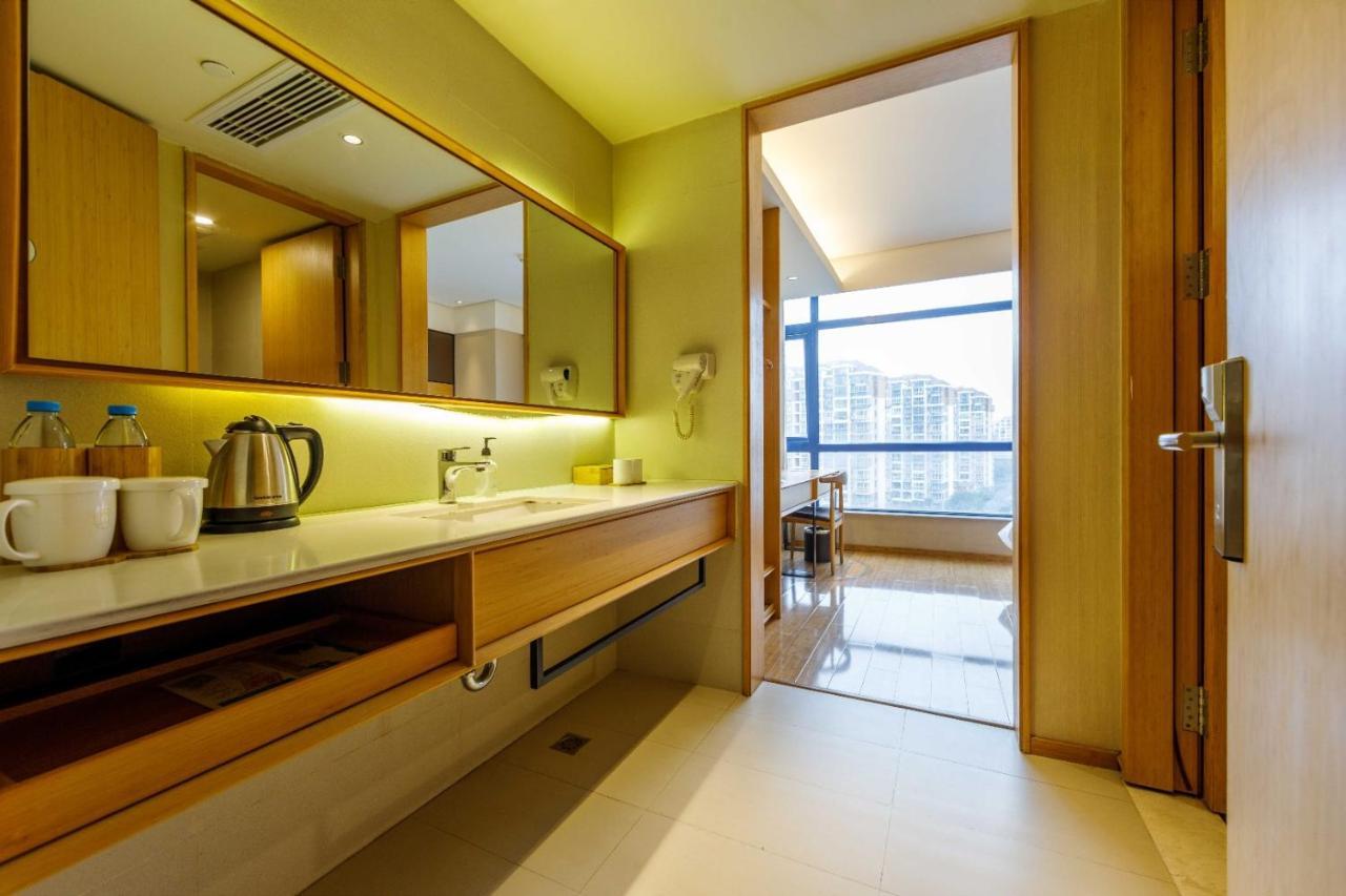Ji Hotel Shanghai Hongqiao International Exhibition Center Exteriör bild